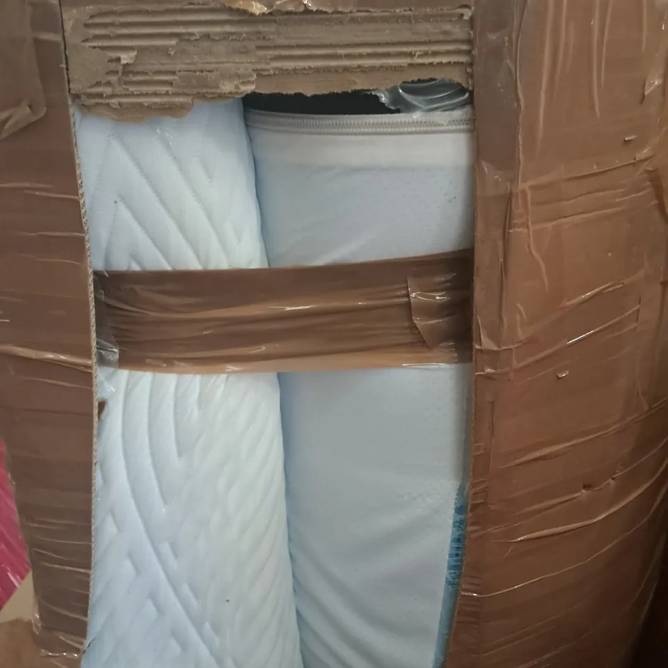 PALLET OF ASSORTED HOUSEHOLD ITEMS TO INCLUDE CLOTHES DRYING RACKS, MATTRESS AND TOILET SEAT