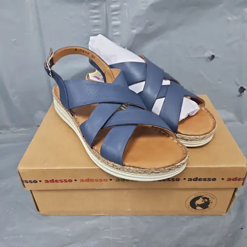 BOXED ADESSO LAUREN OPEN TOE SANDALS IN NAVY - SIZE 39