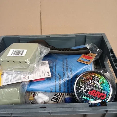 TOTE OF APPROXIMATELY 10 ASSORTED ITEMS INCLUDING SPOMB BAIT SCOOP, SOAP BAR TRAVEL BOX AND PERFECT SCENTS 