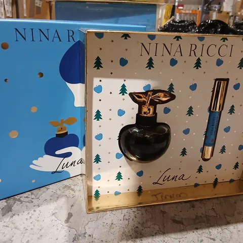 NINA RICCI LUNA EAU DE PARFUM GIFT SET – BOXED
