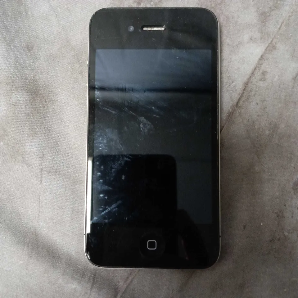 APPLE IPHONE 4 A1332