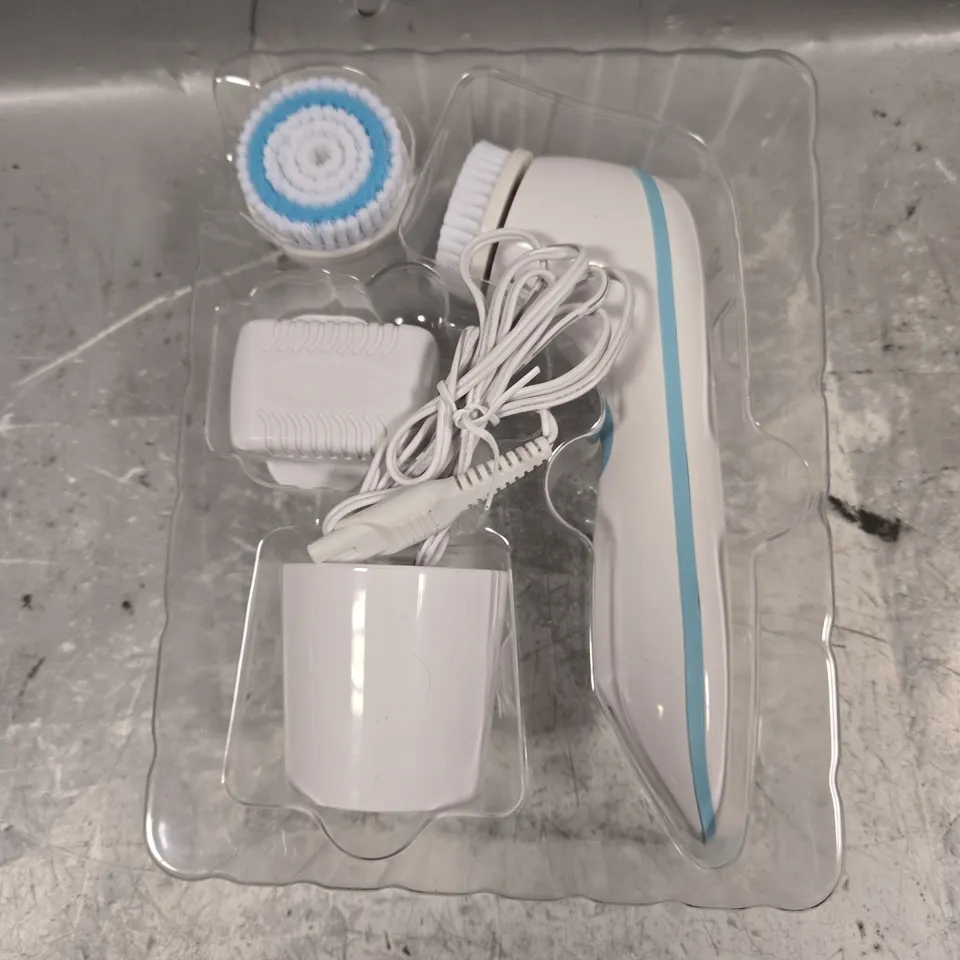 BOXED SILK'N PURE FACIAL CLEANSING BRUSH 