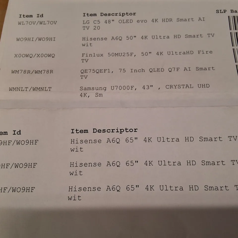 PALLET CONTAINING 8 ASSORTED DAMAGED TVS
