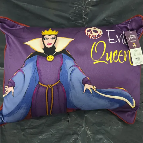BOX OF APROX 10 CUSHIONS DISNEY PRINCESS EVIL QUEEN - COLLECTION ONLY