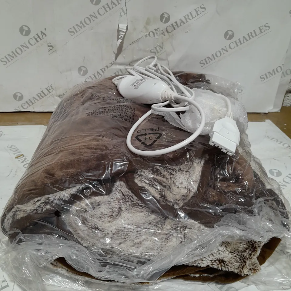 COZEE HOME LUXURY HEATED THROW - NEUTRAL