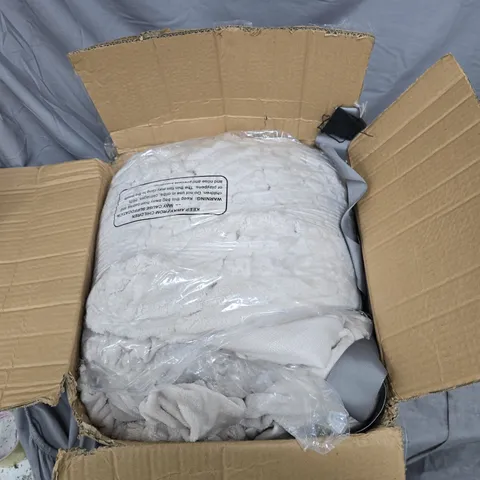 COZEE HOME VELVETSOFT 4 PIECE DUVET SET KING SIZE