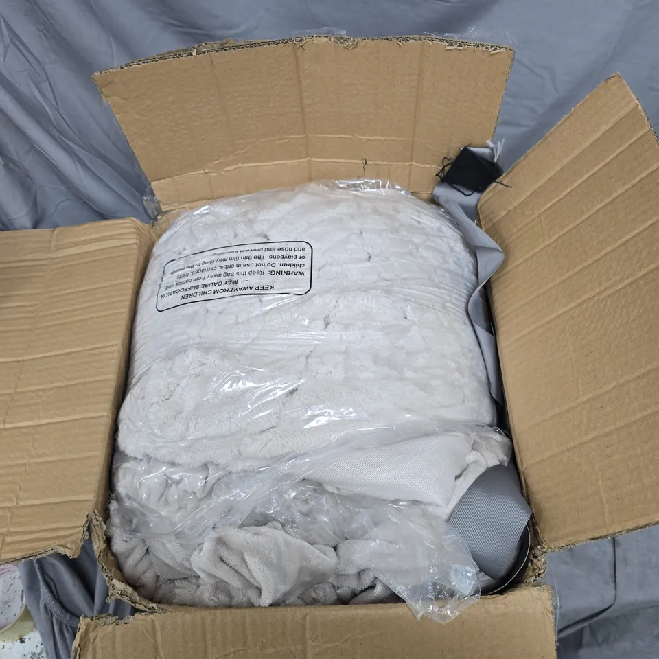 COZEE HOME VELVETSOFT 4 PIECE DUVET SET KING SIZE