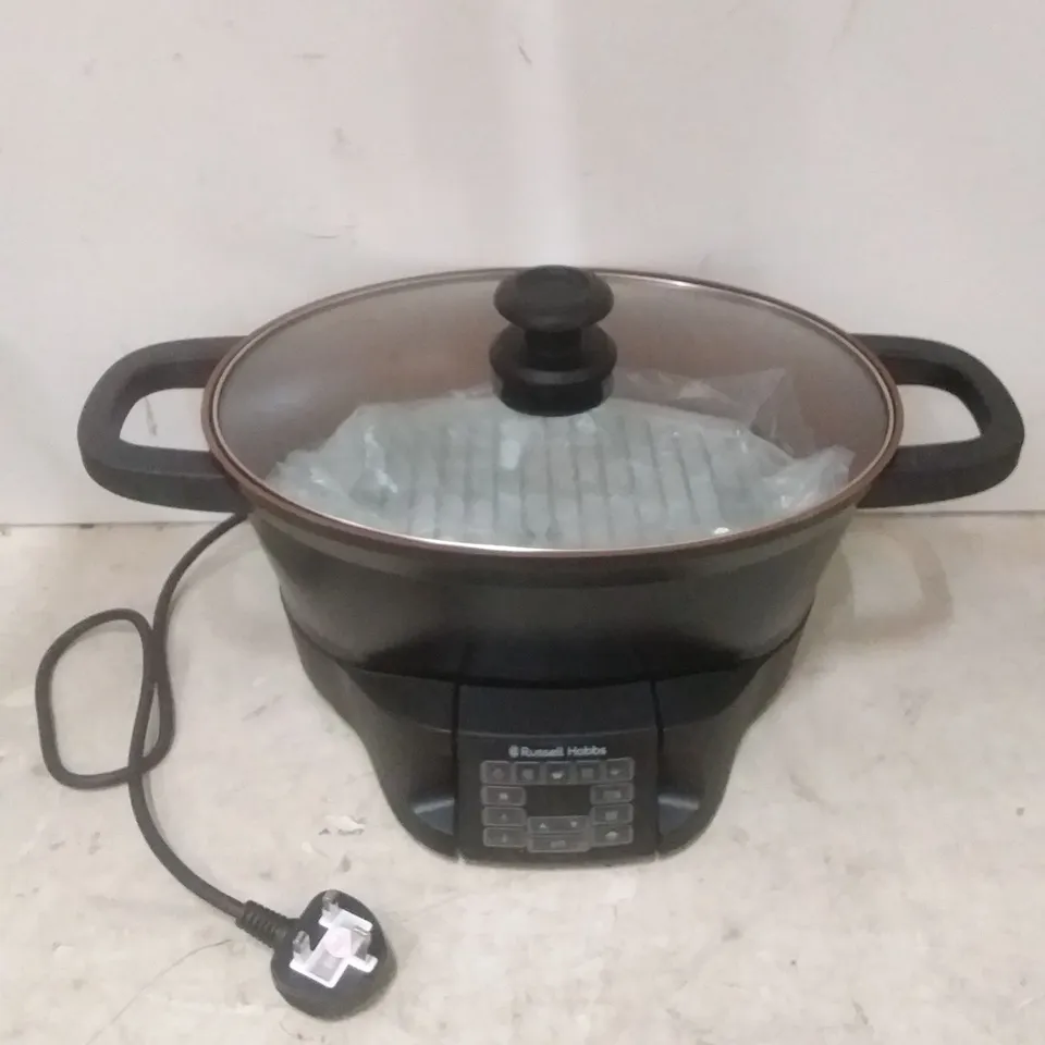 BOXED RUSSEL HOBS GOOD TO GO MULTI-COOKER