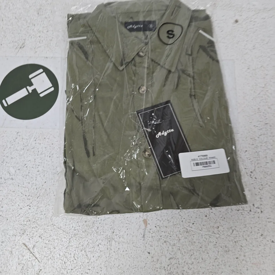 BOX OF APPROXIMATELY 20 ASSORTED CLOTHING ITEMS TO INCLUDE: ADYTTA SHIRT SIZE S