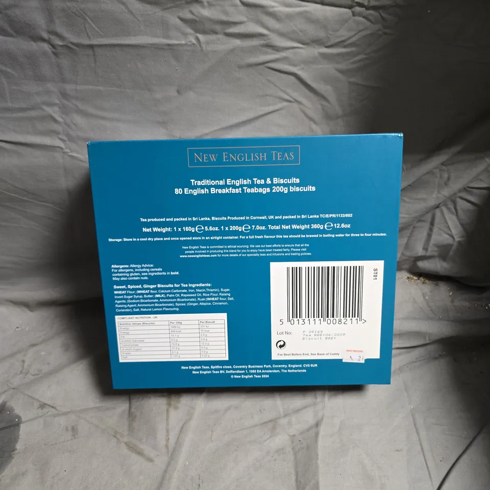 NEW ENGLISH TEAS TRADITIONAL ENGLISH TEA & BISCUITS GIFT SET – 3-TIN BOX (80 TEA BAGS)