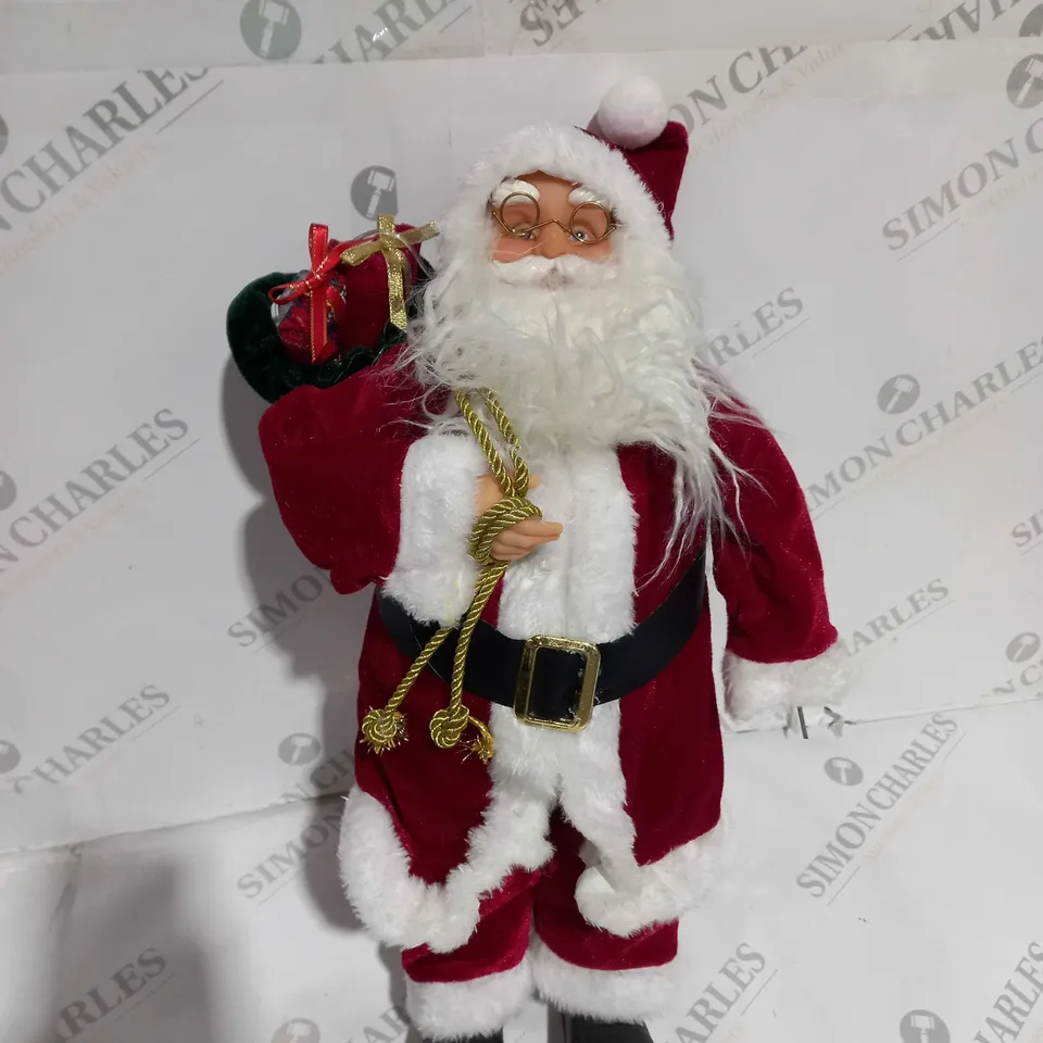 FESTIVE PRE LIT SANTA TRADITIONAL 43CM