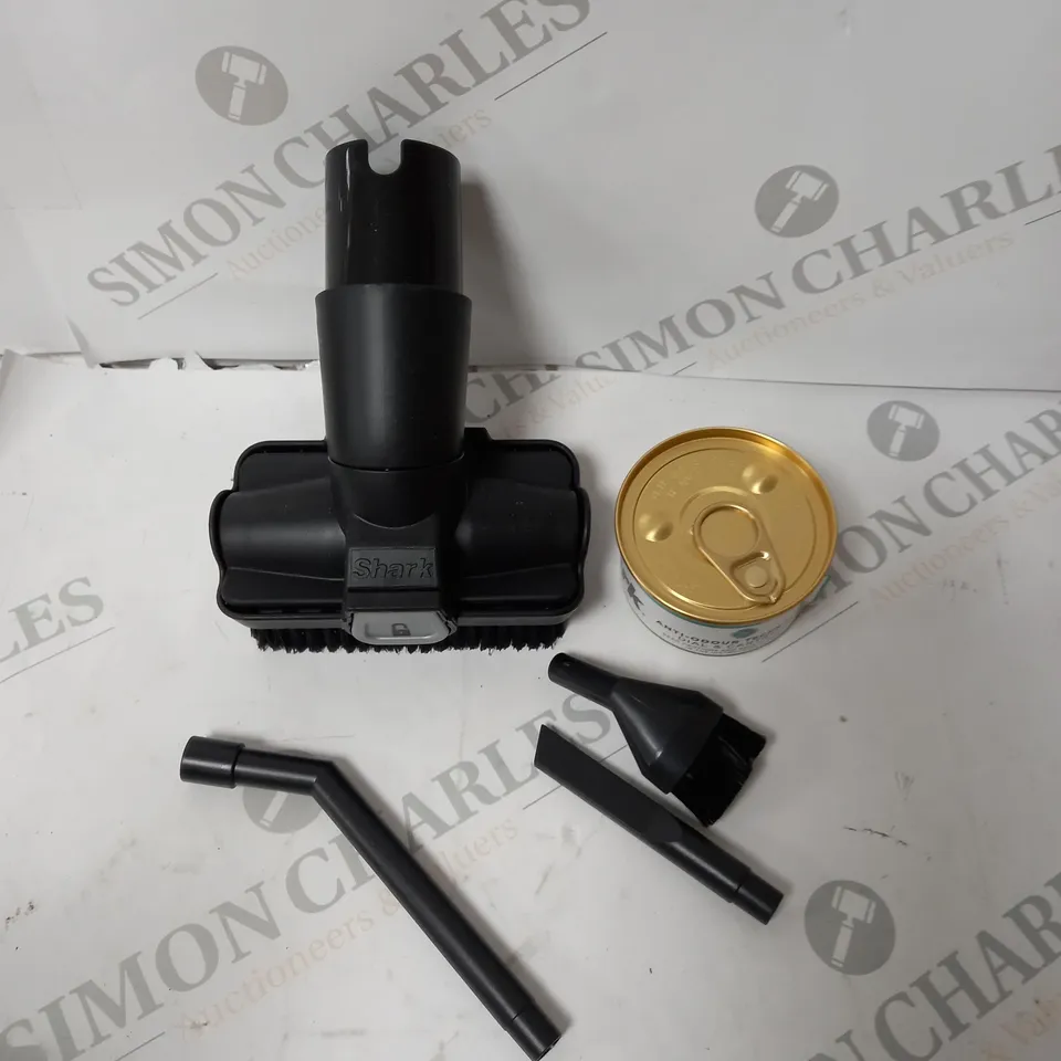 SHARK STRATOS UPRIGHT VACCUM CLEANER WITH ANTI HAIR WRAP TECHNOLOGY