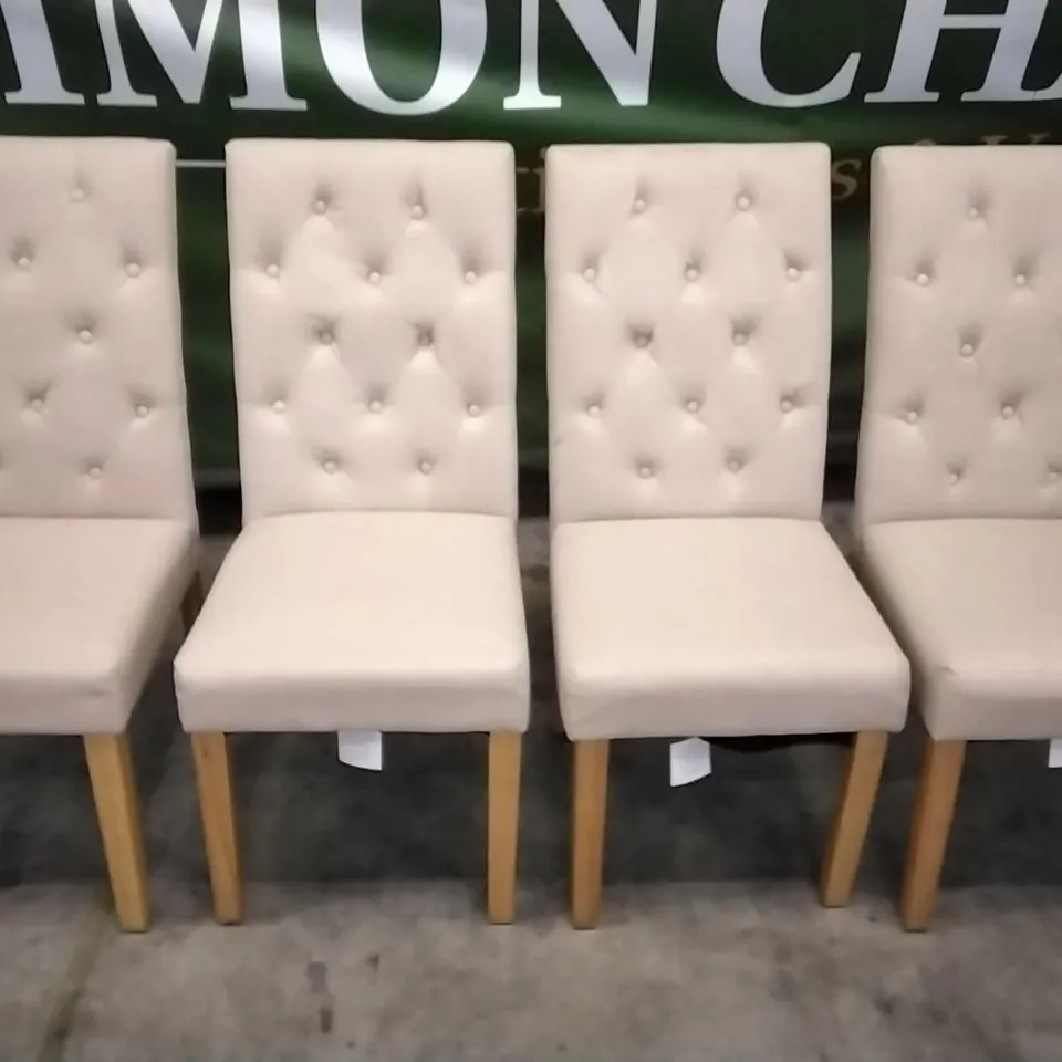 SET OF 4 BEIGE FABRIC BUTTONBACK DINING CHAIRS WITH WOODEN LEGS