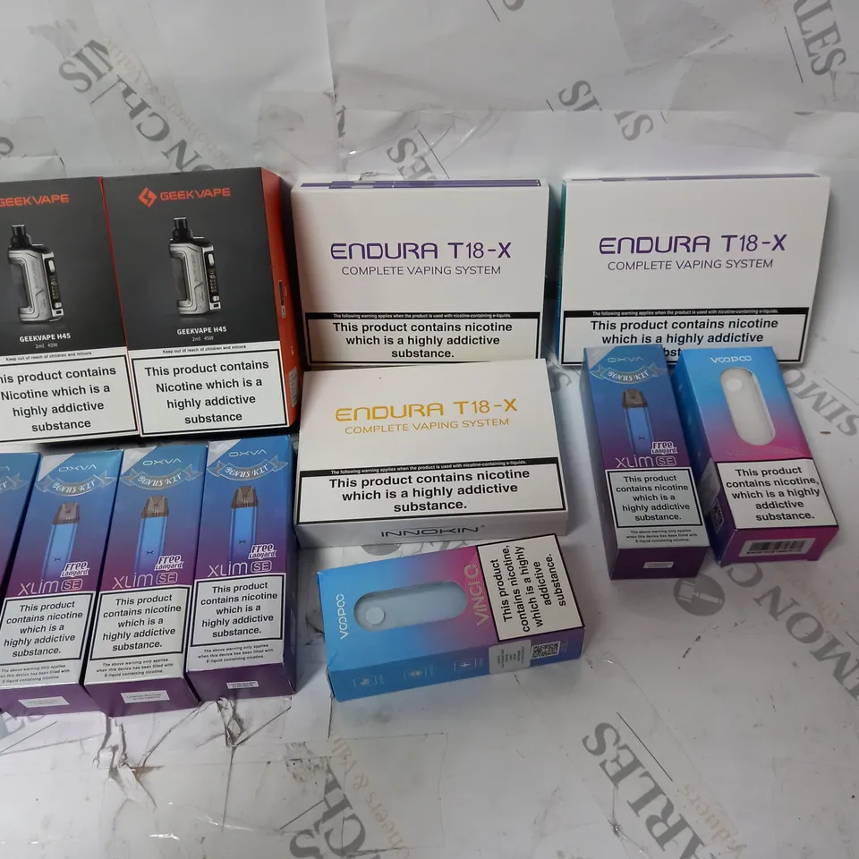 APPROXIMATELY 12 ASSORTED VAPES INCLUDING VOOPOO, INNOKIN, OXVA