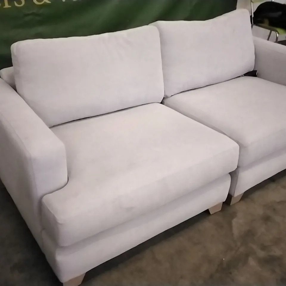 QUALITY DESIGNER LOUNGE CO 2 SEATER SOFA IN WHITE GREY FABRIC 
