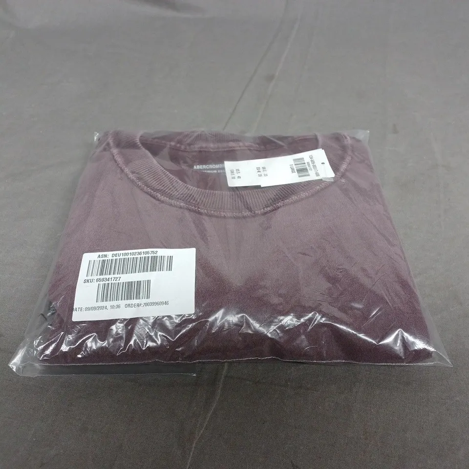 SEALED ABERCROMBIE AND FITCH SWEATSHIRT SIZE XL