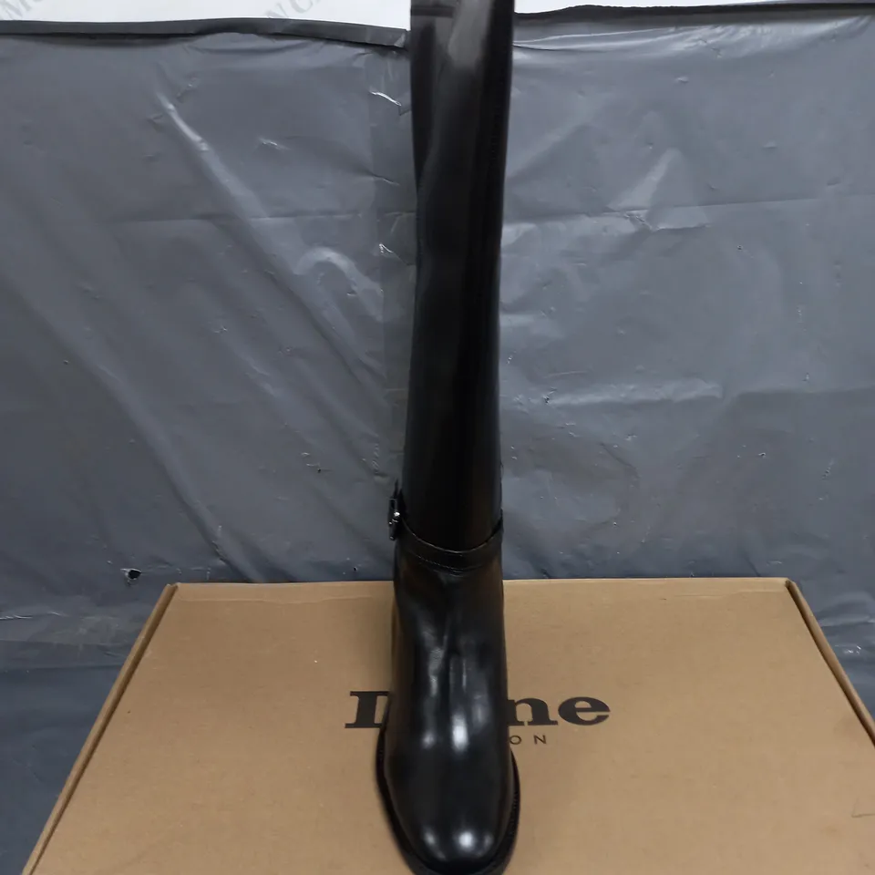 BOXED PAIR OF DUNE BLACK LEATHER BUCKLE HEELED HIGH LEG BOOTS SIZE 7
