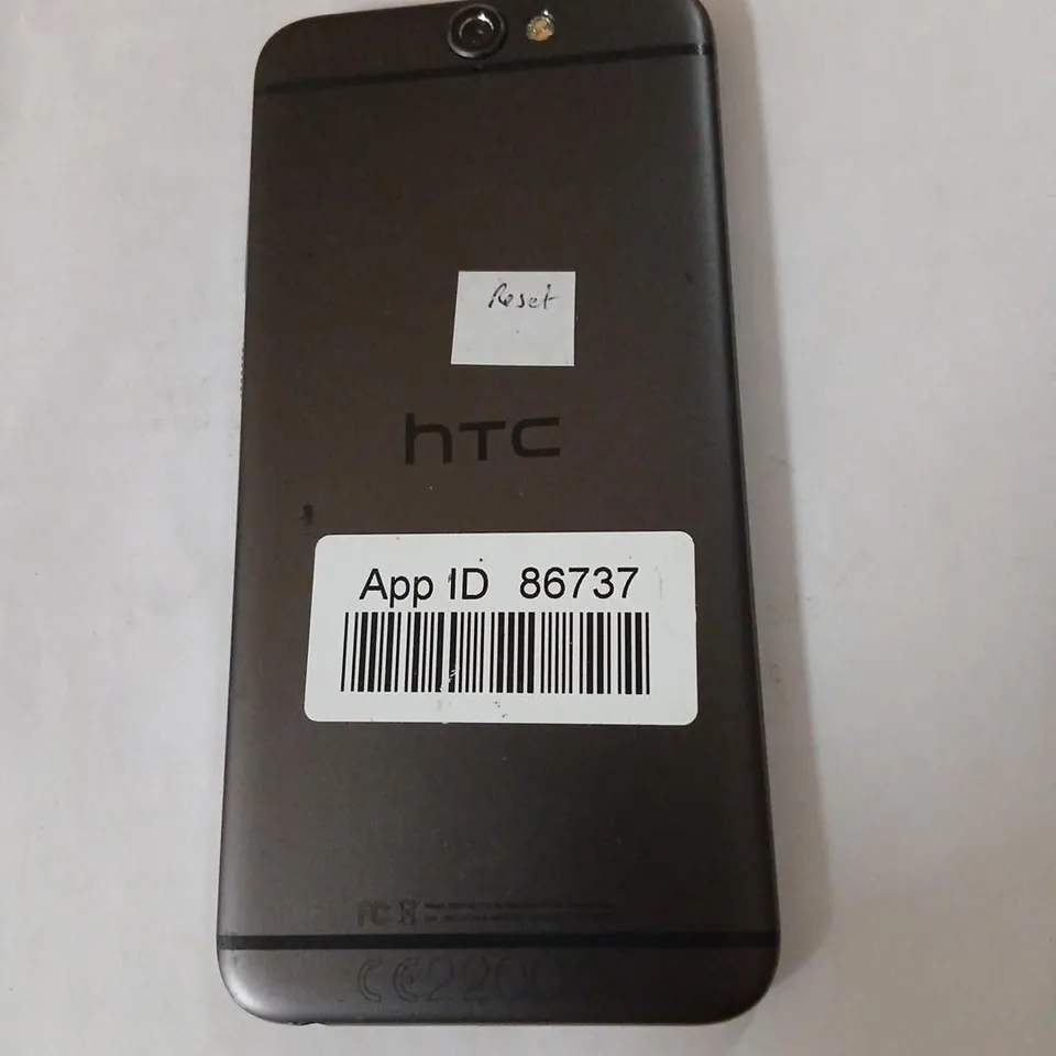 HTC SMARTPHONE – BLACK 