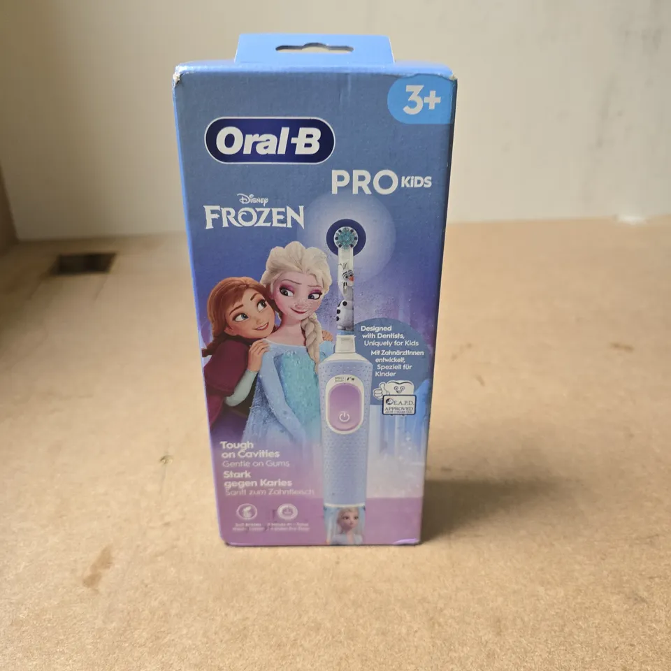 ORAL-B PRO KIDS DISNEY FROZEN TOOTHBRUSH – AGE 3+ BOXED