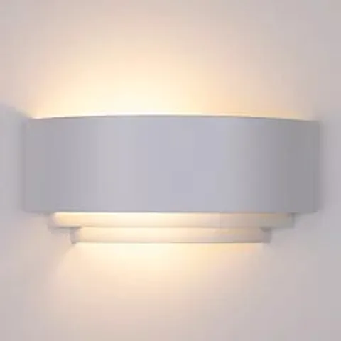 BOXED TCP 3-TIER WALL LIGHT WHITE