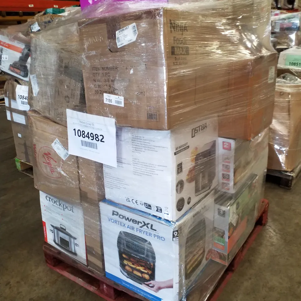 PALLET OF APPROXIMATELY 26 UNPROCESSED RAW RETURN HOUSEHOLD AND ELECTRICAL GOODS TO INCLUDE;