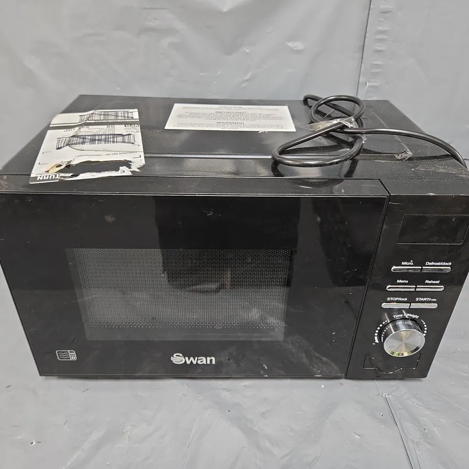 SWAN 20L 700W DIGITAL MICROWAVE IN BLACK - COLLECTION ONLY