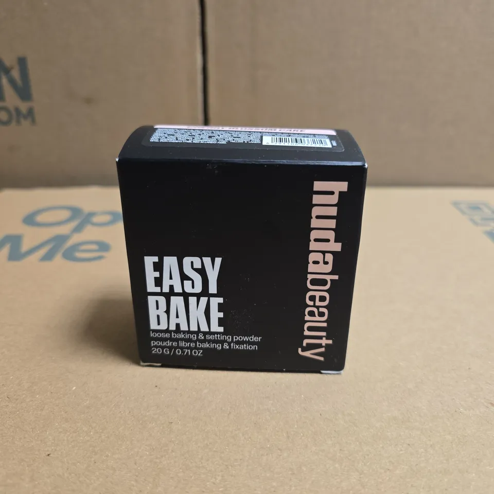 BOXED HUDA BEAUTY EASY BAKE 20G SETTING POWDER - CHERRY BLOSSOM CAKE