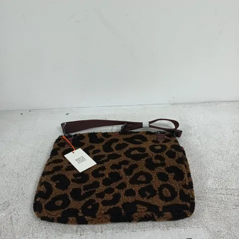 WHITE STUFF MEADOW LAPTOP BAG BROWN LEOPARD PRINT β ONE SIZE