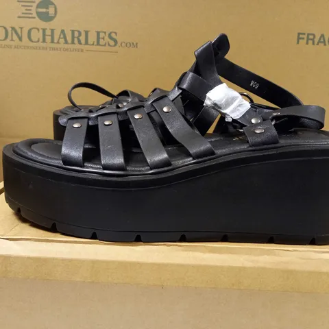 KOI BLACK BATTLE GROUND STRAPPY WEDGE SANDALS - SIZE 6
