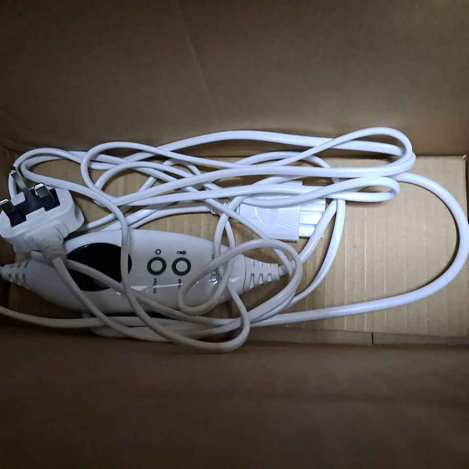 COZEE HOME VELVET SOFT HEATED BLANKET IN PINK