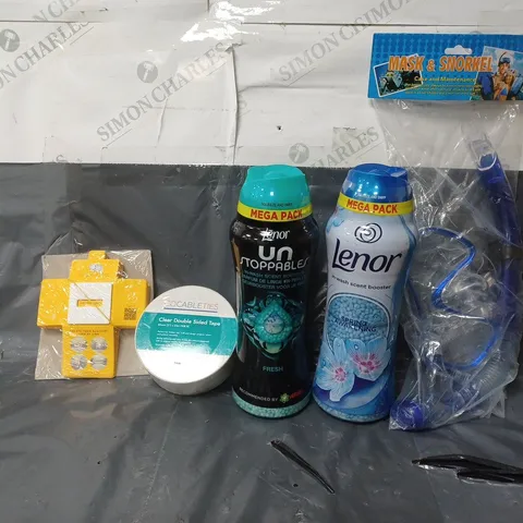 BOX OF APPROXIMATELY 7 ASSORTED ITEMS TO INCLUDE - MASK & SNORKEL , LENOR SCENT BOOSTER , CLEAR DOUBLE SIDED TAPE ETC