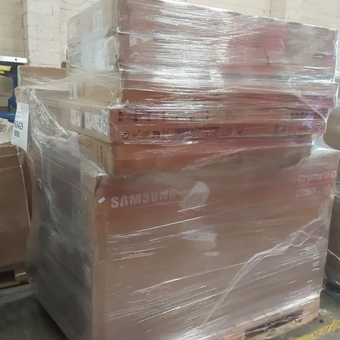 PALLET CONTAINING A LARGE QUANTITY OF ASSORTED DAMAGED TVs