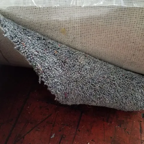 ROLL OF QUALITY STRATHMORE BERBER FAIRY POOL CARPET  APPROXIMATELY 7.32×5M
