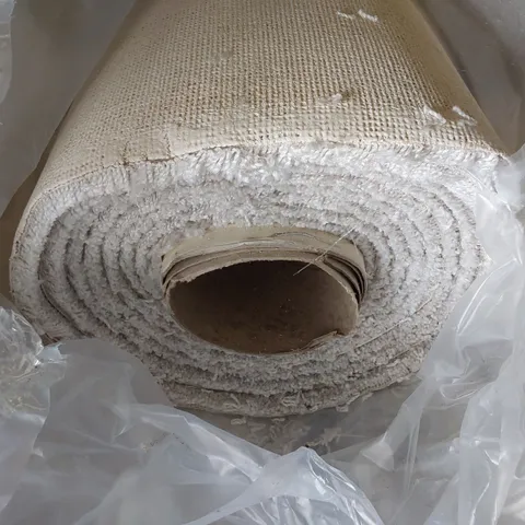 ROLL OF QUALITY DOVE CARPET // SIZE: APPROX 3.5 X 4m