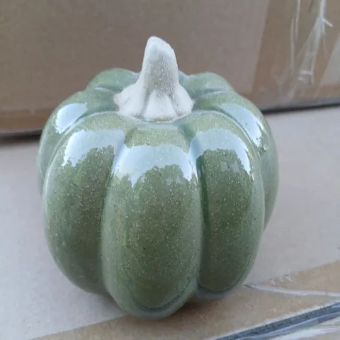 APPROXIMATELY 6 GISELA GRAHAM LONDON CERAMIC PUMPKIN ORNAMENT, GREEN GLAZE