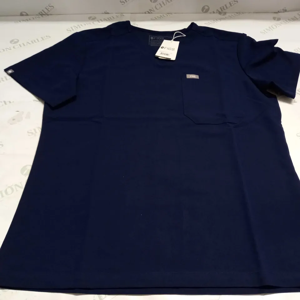 FIGS MENS LEON SLIM SCRUB TOP IN NAVY - MEDIUM