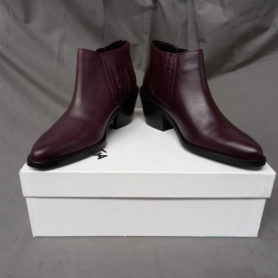 BOXED PAIR OF SOLEA EASTWOOD LEATHER ANKLE BOOTS IN WINE EU SIZE 36