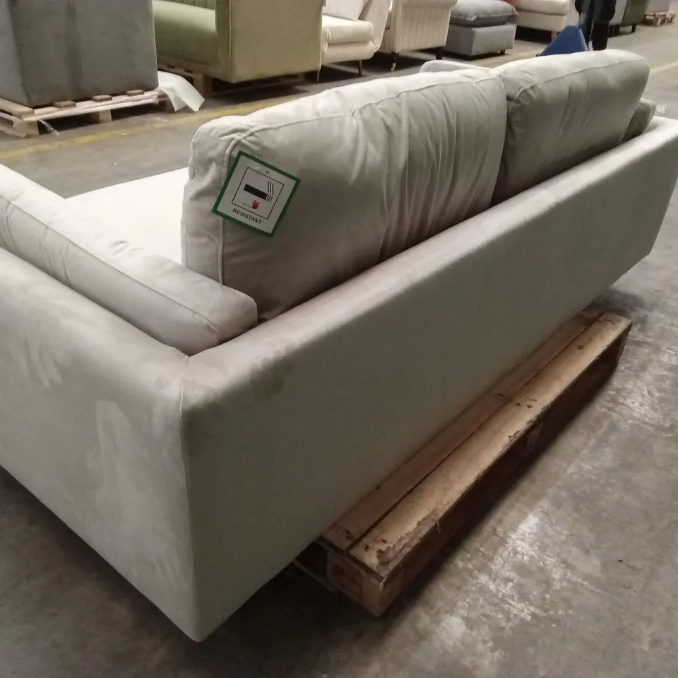 LUCIA 3 SEATER SOFA, HOUSE VELVET