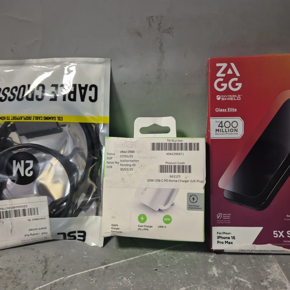 BOX OF APPROXIMATELY 15 ASSORTED ELECTRICAL ITEMS TO INCLUDE CABLE CROSSOVER, USB WALL CHARGER, ETC