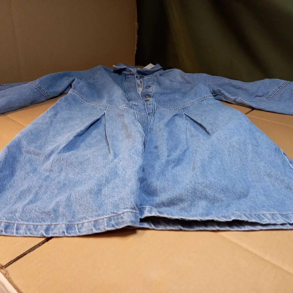 MICHELLE KEEGAN BLUE DENIM BUTTON THROUGH MIDI DRESS - SIZE 12