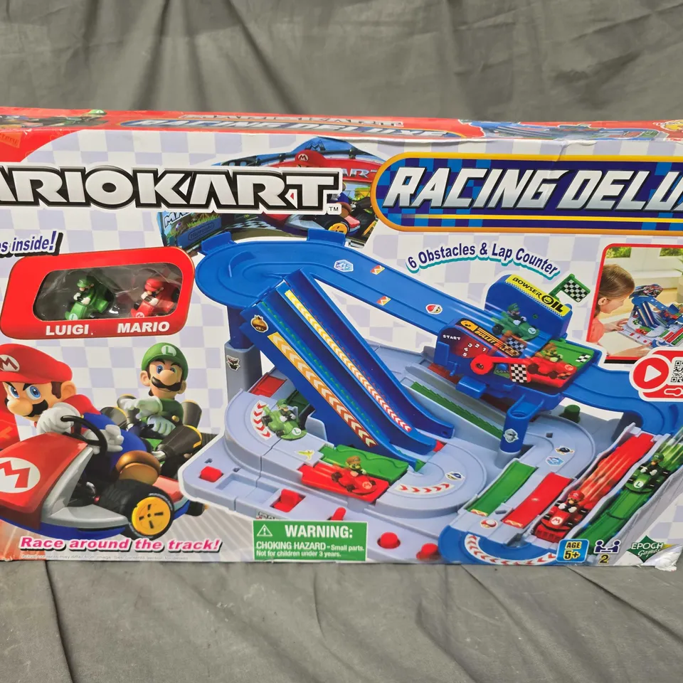 BOXED RACING DELUXE MARIOKART TRACK TOY