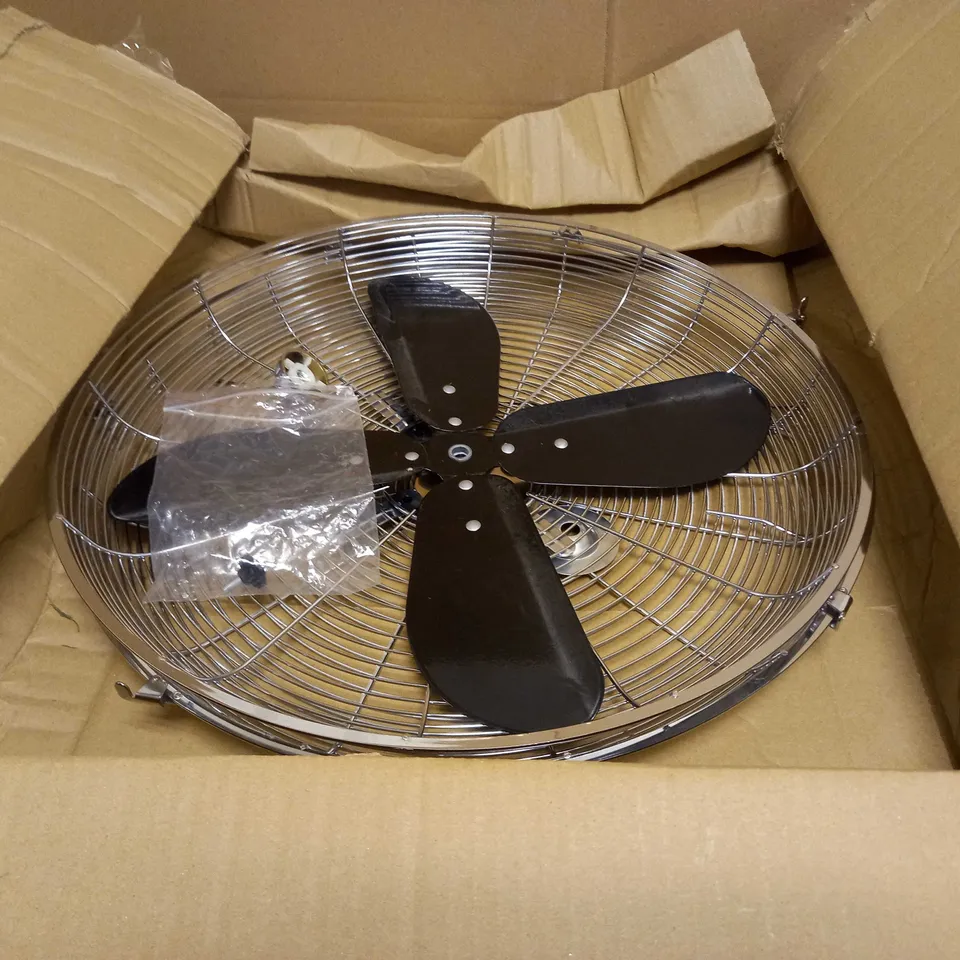 SWAN SFA12610BN, RETRO 16 INCH STAND FAN WITH METAL BLADES, OSCILLATION AND TILT FUNCTION, 3 SPEED SETTINGS, LOW NOISE, BLACK RRP £52.99