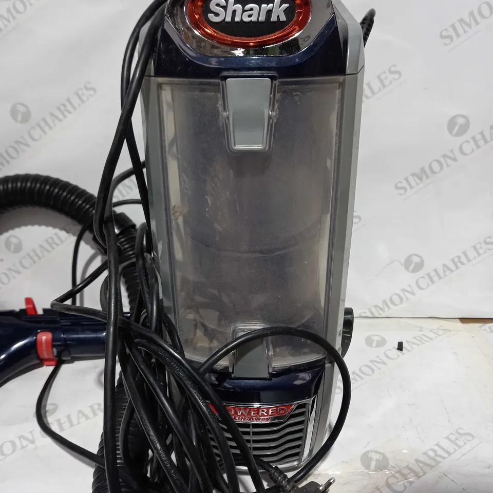 SHARK CORDED UPRIGHT VACUUM CLEANER 