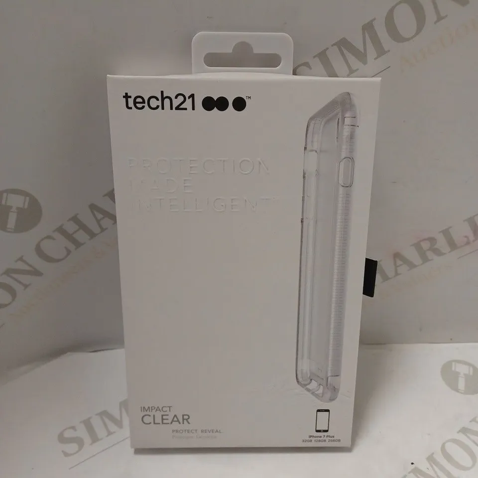 BOX OF 79 TECH 21 IMPACT CLEAR IPHONE 7 PLUS PHONE CASES