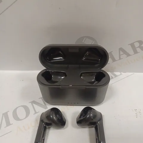 BOXED JVC TRUE WIRELESS EARBUDS WITH CHARGING CASE HA-A3T BLACK/NOIR