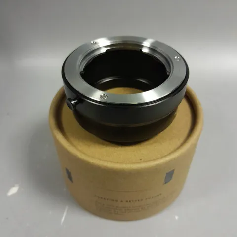 BOXED URTH MD-E LENS MOUNT ADAPTER