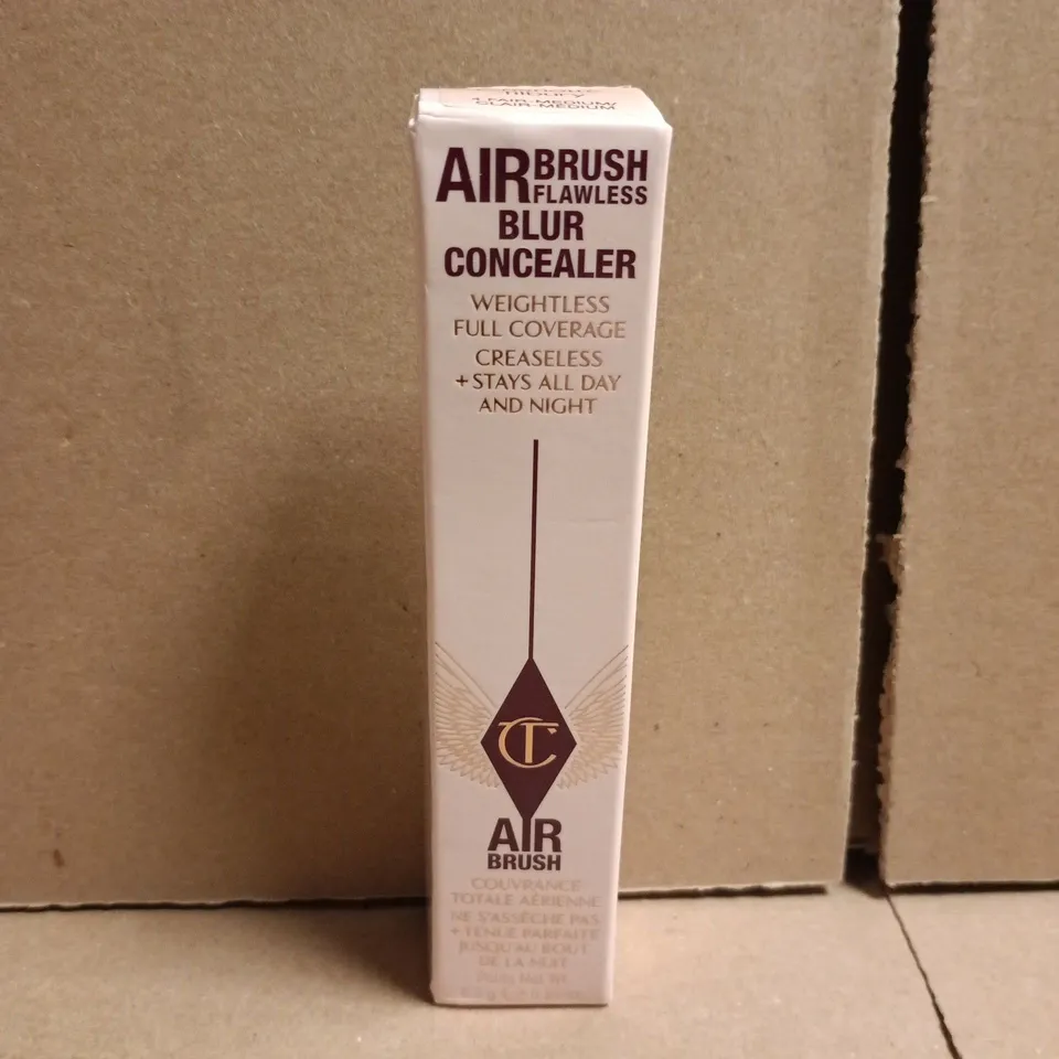 CHARLOTTE TILBURY AIR BRUSH FLAWLESS BLUR CONCEALER