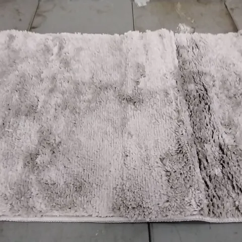 BRAND NEW GILE BATH MAT SIZE - 50CM X 80CM IN GREY 