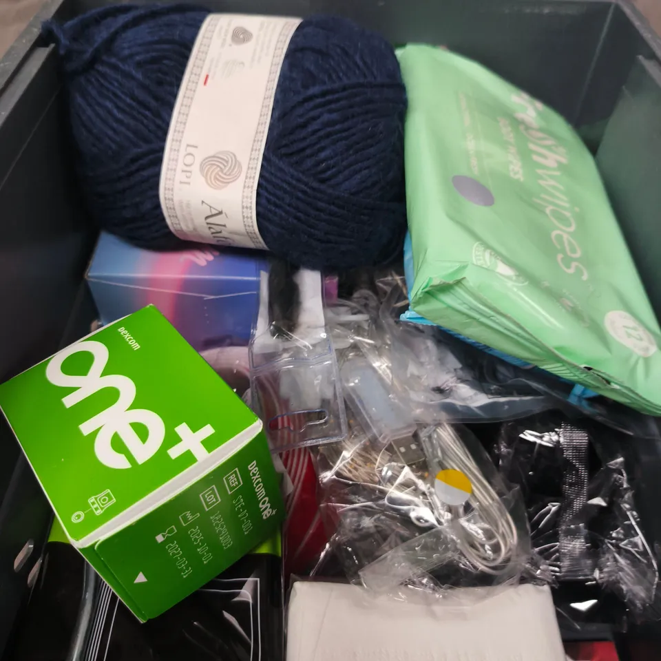 APPROXIMATELY 12 ASSORTED HOUSEHOLD LIQUIDS INCLUDING ORIGINAL OCEAN BOTTLE , DISINFECTING HARD SURFACE WIPES AND DRY WALL SCRIM