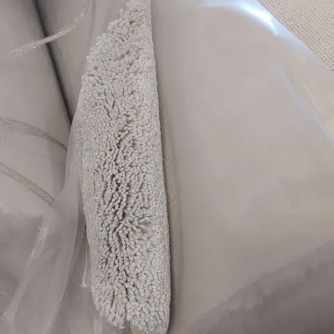 ROLL OF QUALITY ULTIMATE IMPRESSIONS SILKEN COLOUR CARPET - APPROXIMATELY 7.9 x 5m